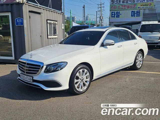 Mercedes-Benz E- W213 E300 4MATIC Exclusive
