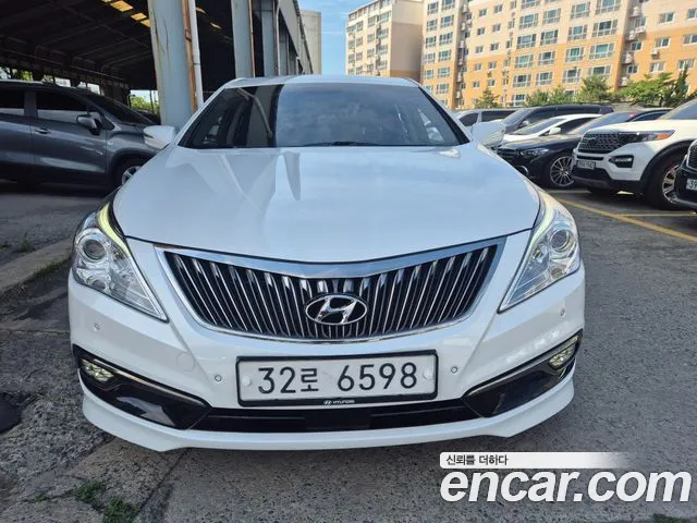 Hyundai Grandeur HG HG240