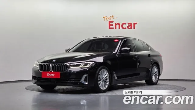 BMW 5 (G30) 520i
