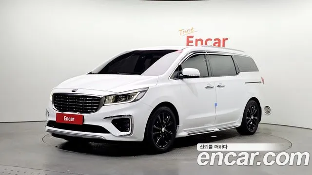 Kia The New Carnival 9 Noblesse