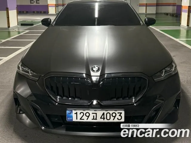 BMW 5 (G60) 520i M