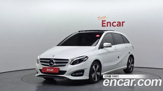 Mercedes-Benz B- W246 B220