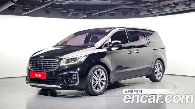 Kia The New Carnival Gasoline 7 VIP