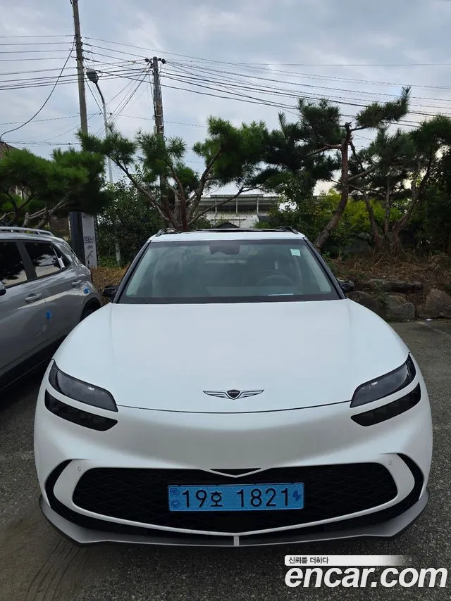 Genesis GV60 AWD