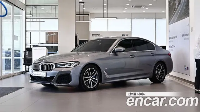BMW 5 (G30) 520i M
