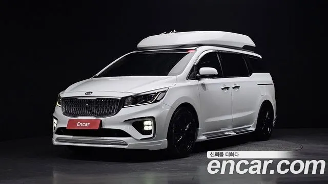 Kia The New Carnival 9 Noblesse