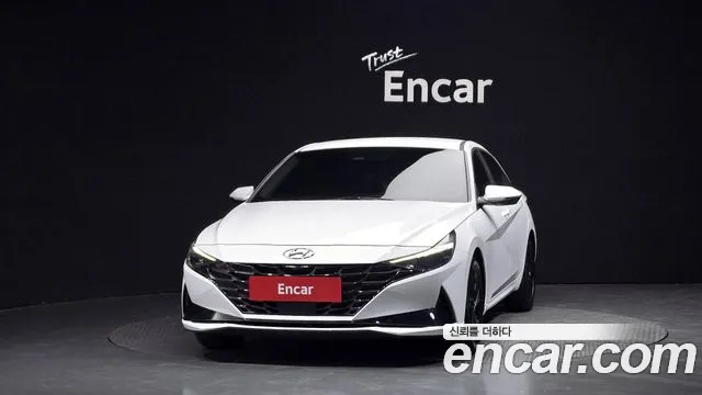 Hyundai Avante Hybrid (CN7)