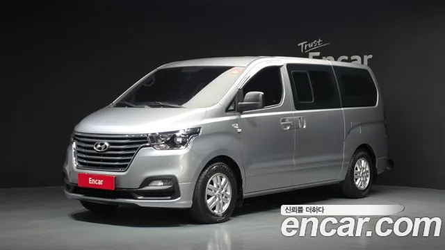 Hyundai The New Grand Starex 5
