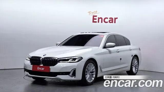 BMW 5 (G30) 520i