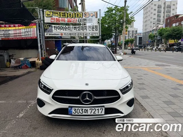Mercedes-Benz A- W177 A220