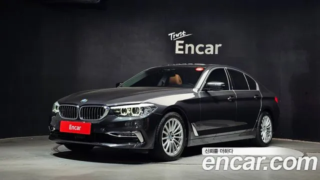 BMW 5 (G30) 520i