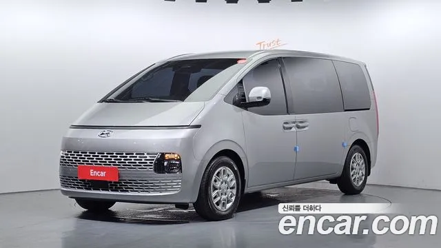 Hyundai Staria 11