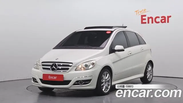 Mercedes-Benz B- W245 B200