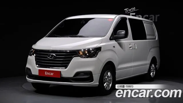 Hyundai The New Grand Starex 5