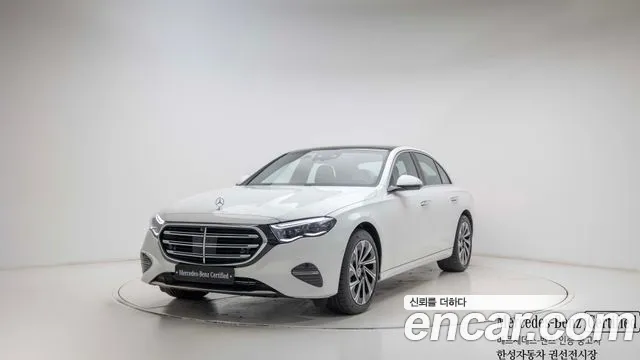 Mercedes-Benz E- W214 E300 4MATIC Exclusive