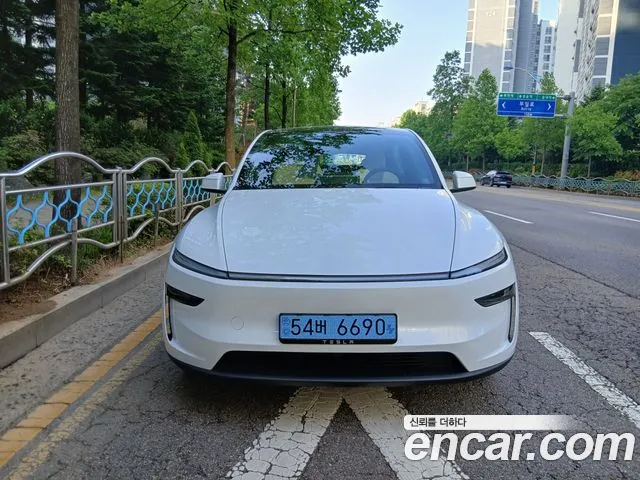 Tesla Y Premium RWD