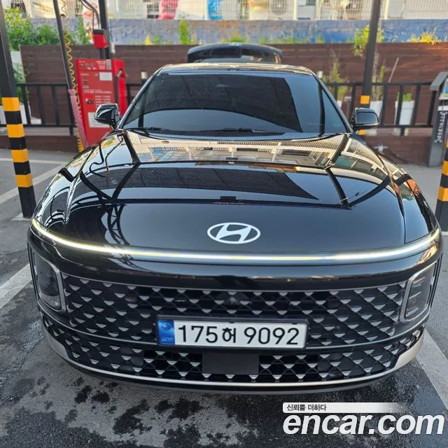 Hyundai Grandeur Hybrid (GN7) Exclusive
