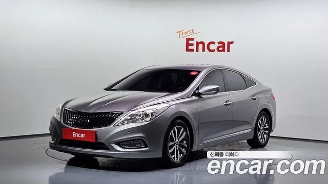 Hyundai Grandeur HG HG240