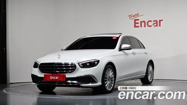 Mercedes-Benz E- W213 E220d 4MATIC Exclusive