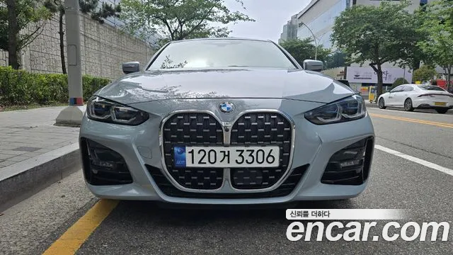 BMW 4 (G22) 420i M