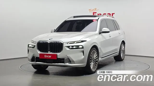BMW X7 (G07) xDrive 40i 6