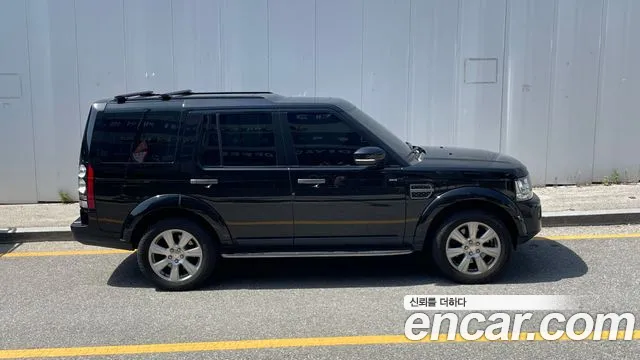 Land Rover Discovery 4 3.0 SDV6 SE