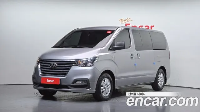 Hyundai The New Grand Starex 5