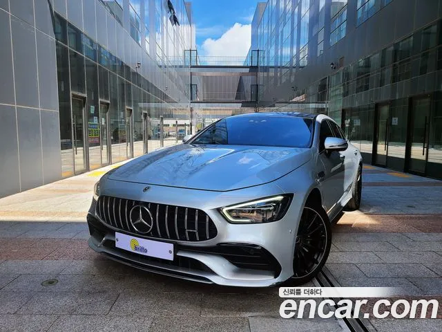 Mercedes-Benz AMG GT 4 43 4MATIC+