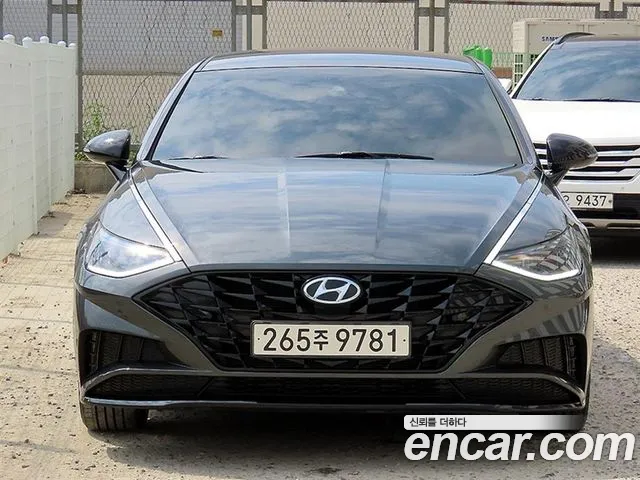 Hyundai Sonata (DN8) 2.0 Premium