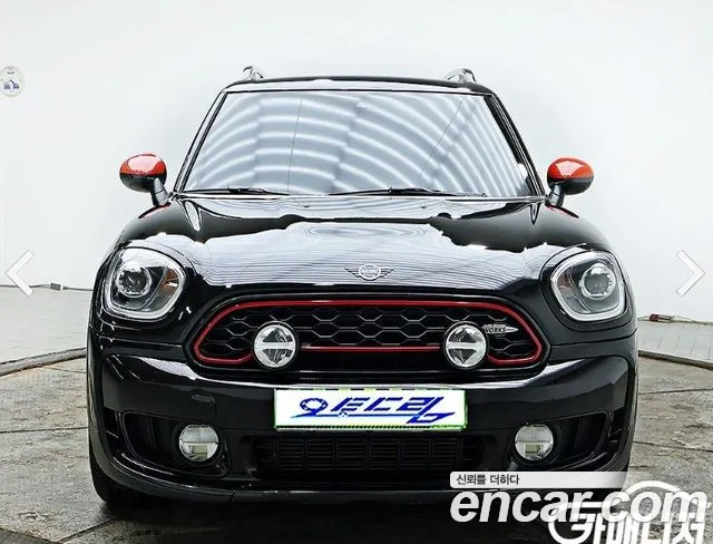 MINI Cooper SD Countryman ALL4 2