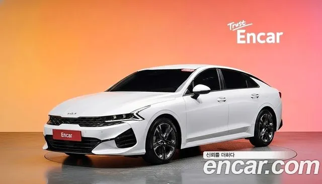 Kia K5 III 2.0 Prestige