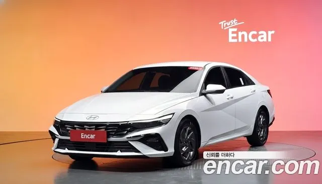 Hyundai The New Avante Hybrid (CN7)