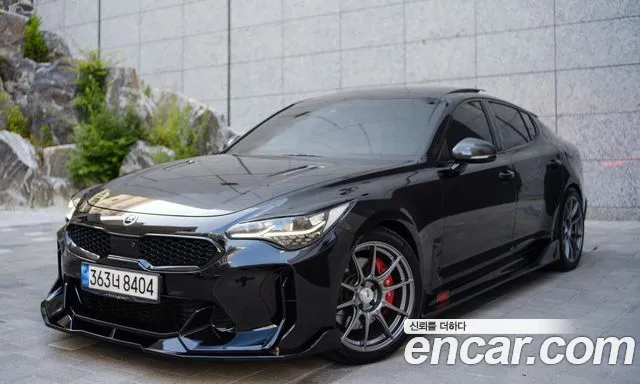 Kia Stinger 2.0 Turbo 2WD