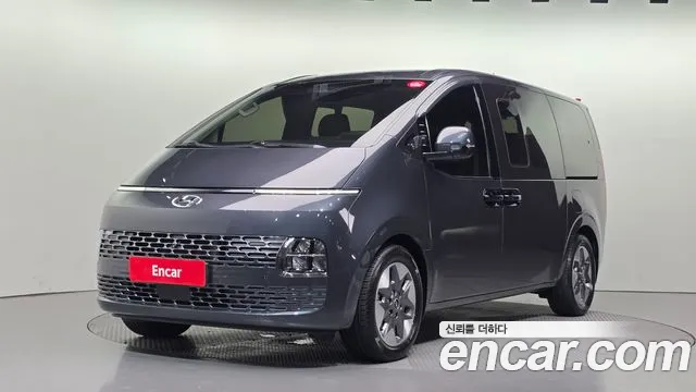 Hyundai Staria 11