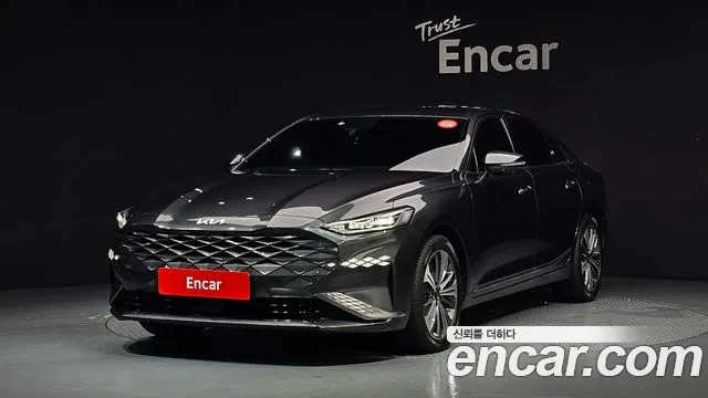 Kia K8 Hybrid Noblesse