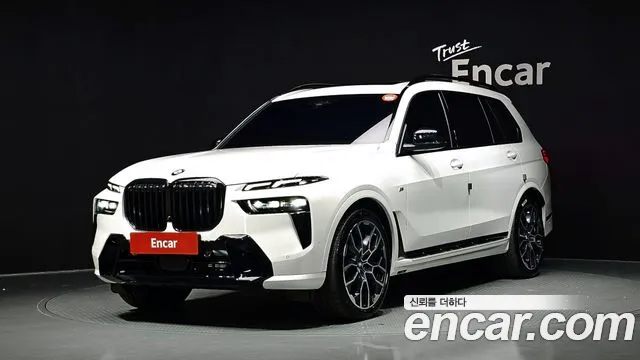 BMW X7 (G07) xDrive 40i M 7