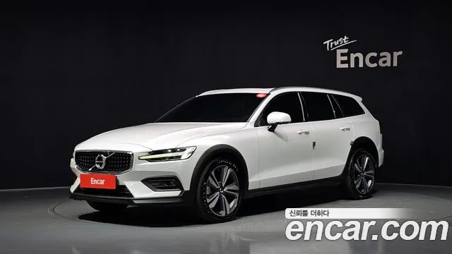 Volvo V60 2 B5 AWD