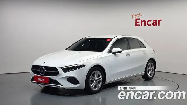 Mercedes-Benz A- W177 A220