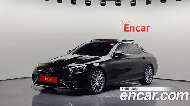 Mercedes-Benz E- W213 E350 4MATIC AMG Line