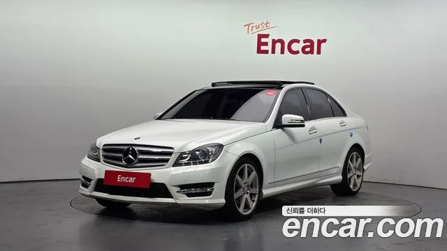 Mercedes-Benz C- W204 C200 CGI