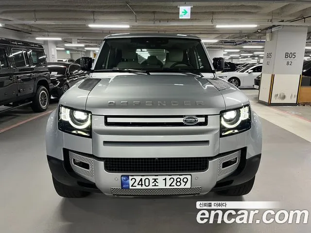 Land Rover Defender (L663) 110 D300 HSE