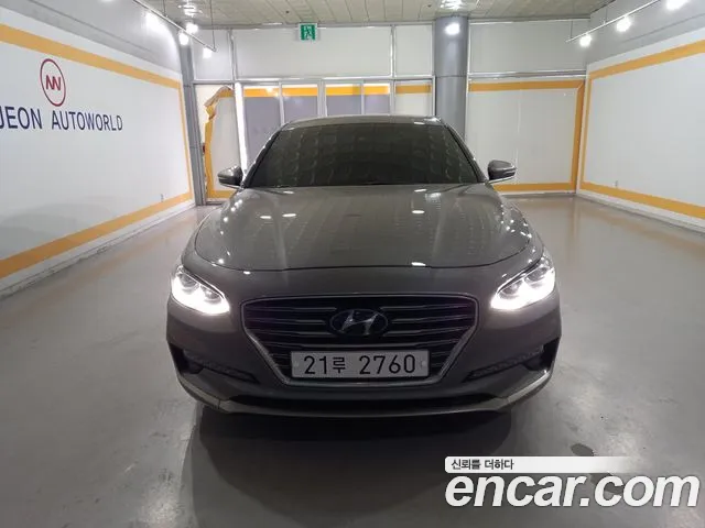 Hyundai Grandeur IG Hybrid Exclusive