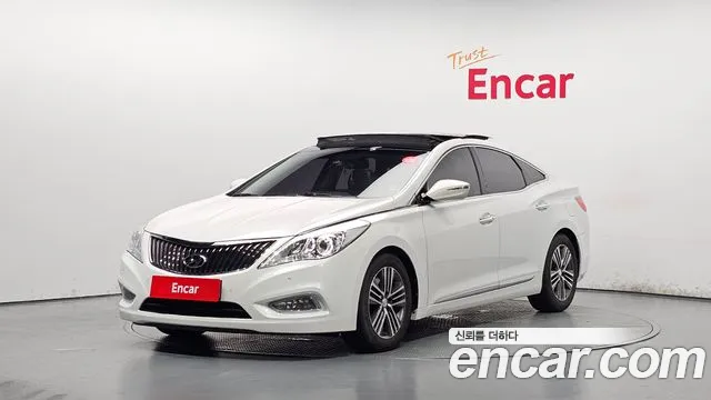 Hyundai Grandeur HG HG240