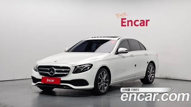 Mercedes-Benz E- W213 E300 4MATIC