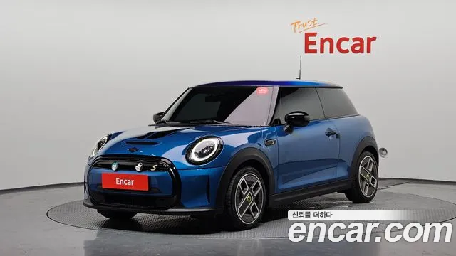 MINI Cooper ZE 3