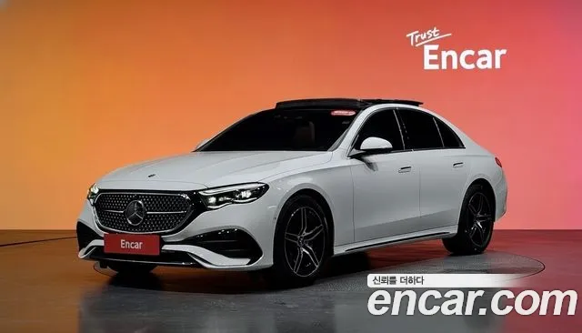 Mercedes-Benz E- W214 E300 4MATIC AMG Line