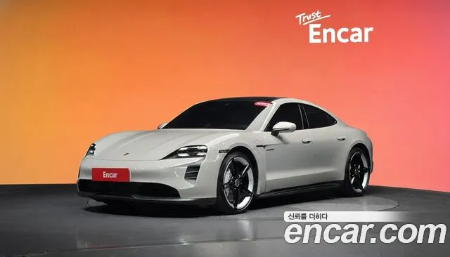 Porsche Taycan GTS