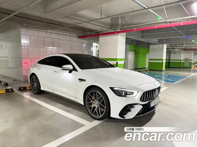 Mercedes-Benz AMG GT 4 43 4MATIC+