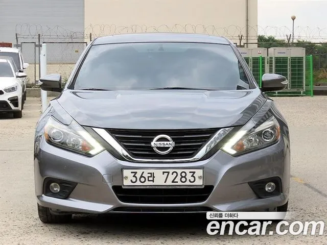 Nissan 2.5 L33