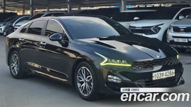 Kia K5 III 2.0 Prestige